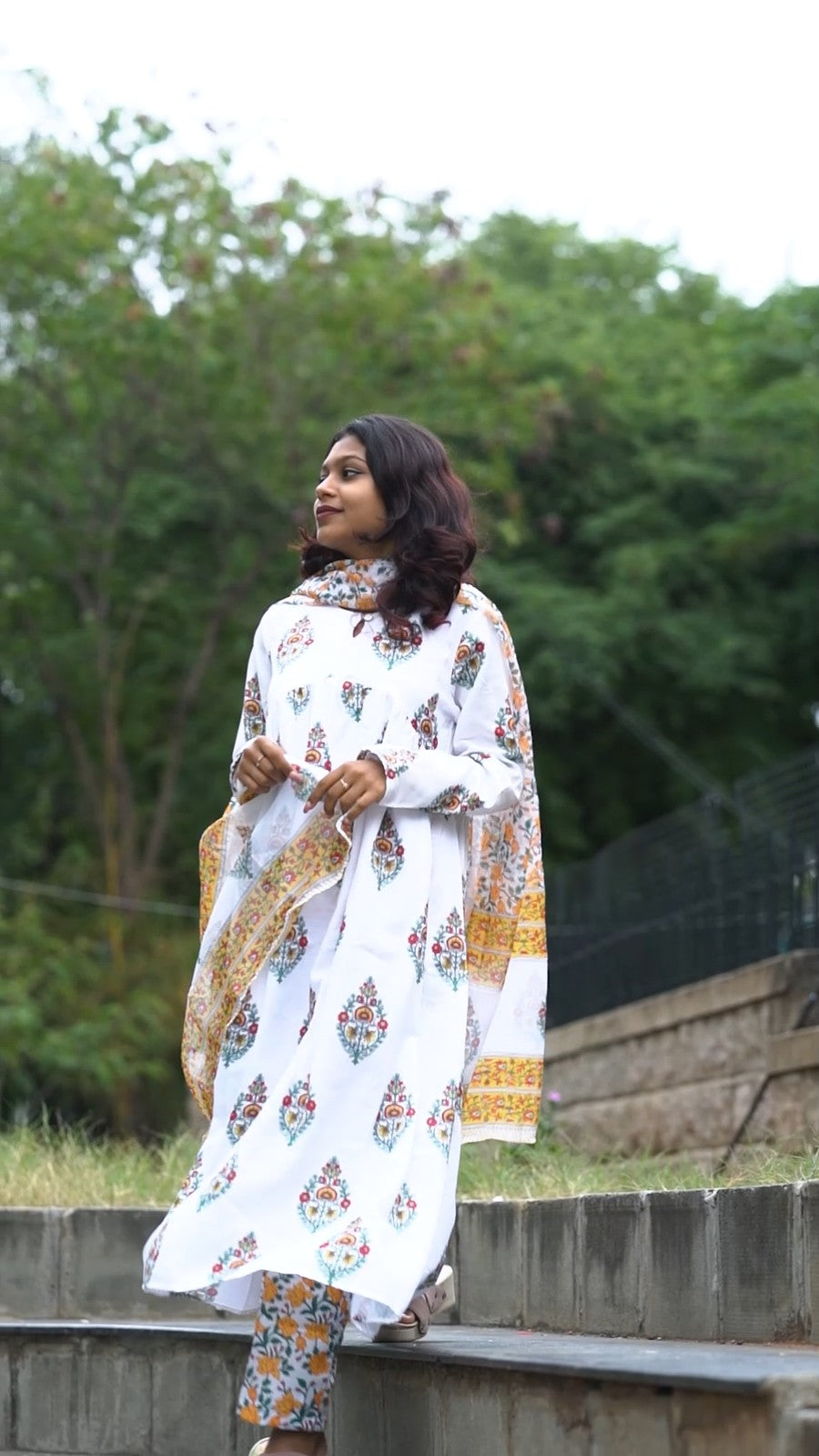 WHITE FLORAL KURTI SET